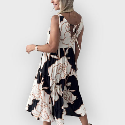 Aveline Stylish Dress With Floral Pattern