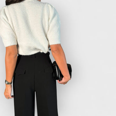 Delicate Bow Short-Sleeved Sweater