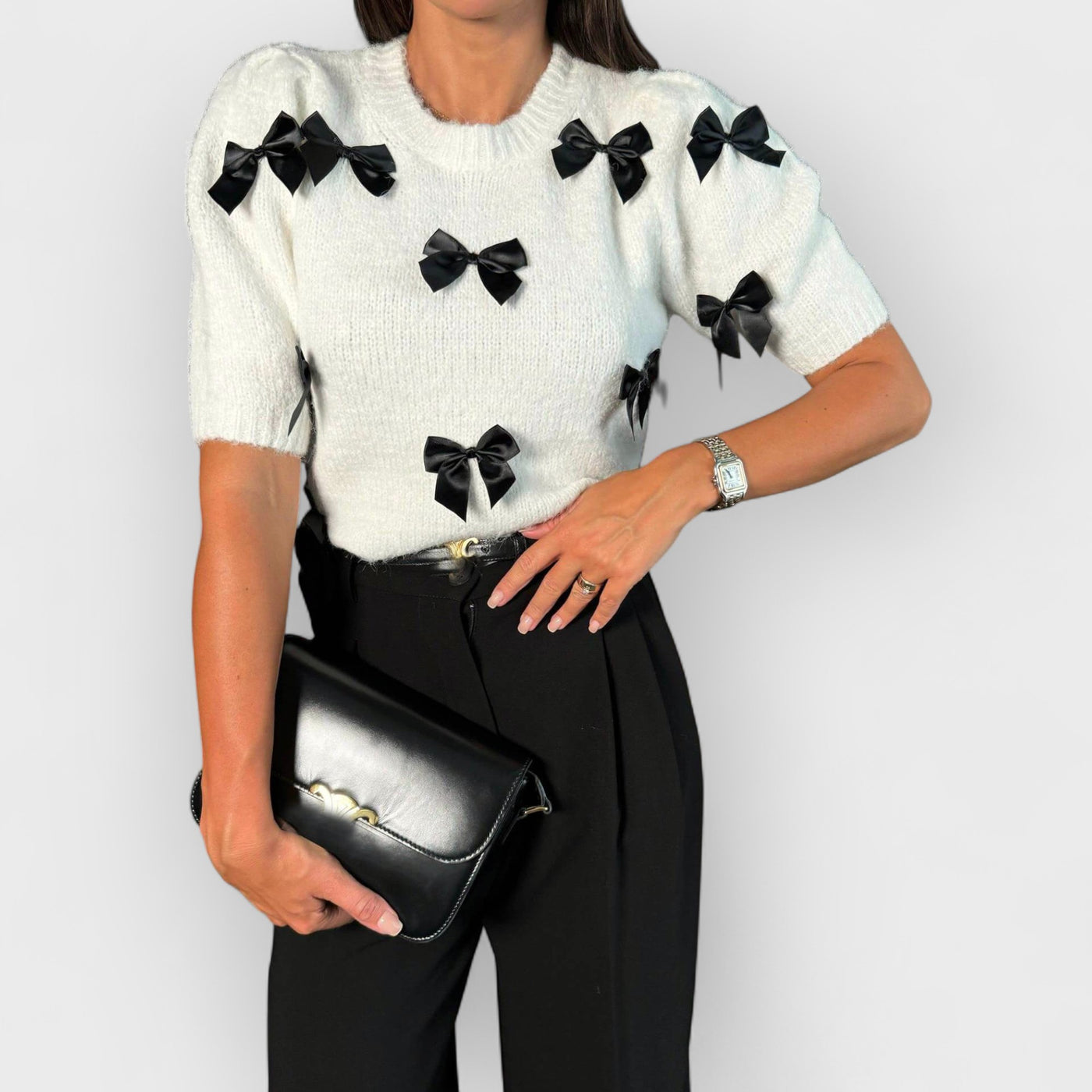 Delicate Bow Short-Sleeved Sweater